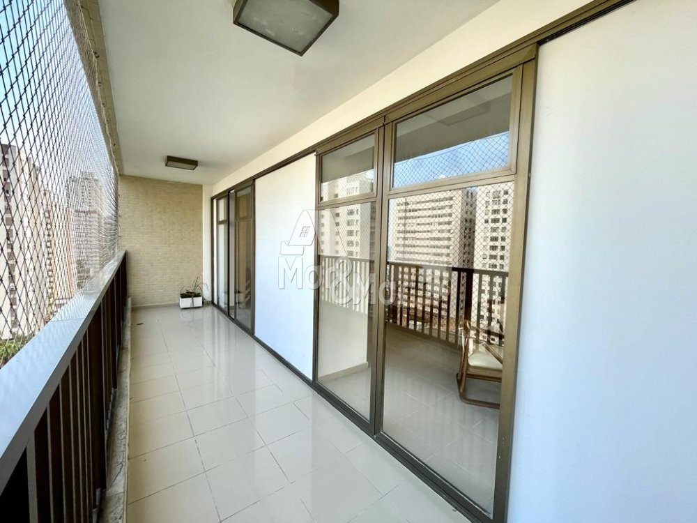 Apartamento  venda  no Pitangueiras - Guaruj, SP. Imveis