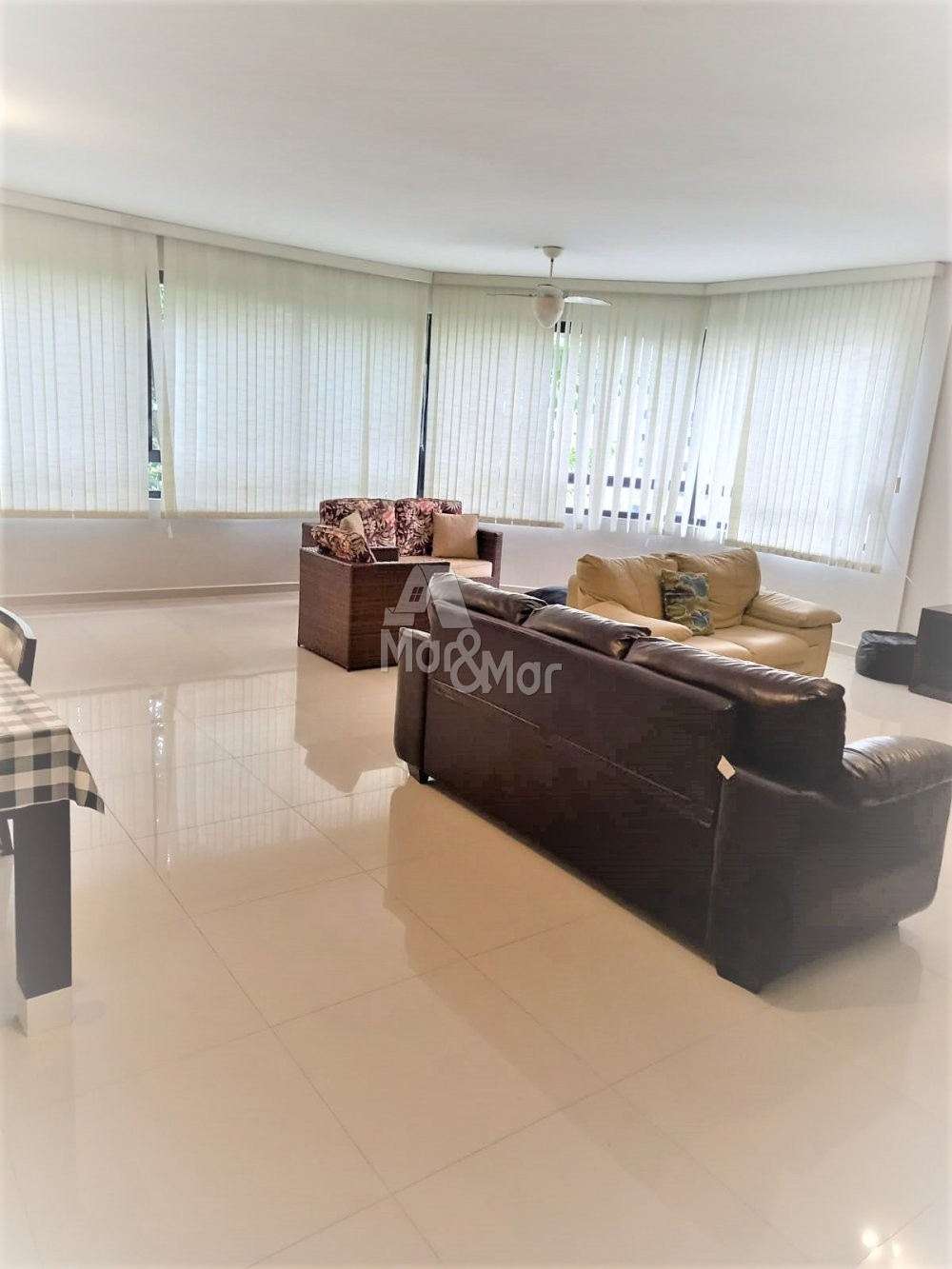 Apartamento  venda  no Pitangueiras - Guaruj, SP. Imveis