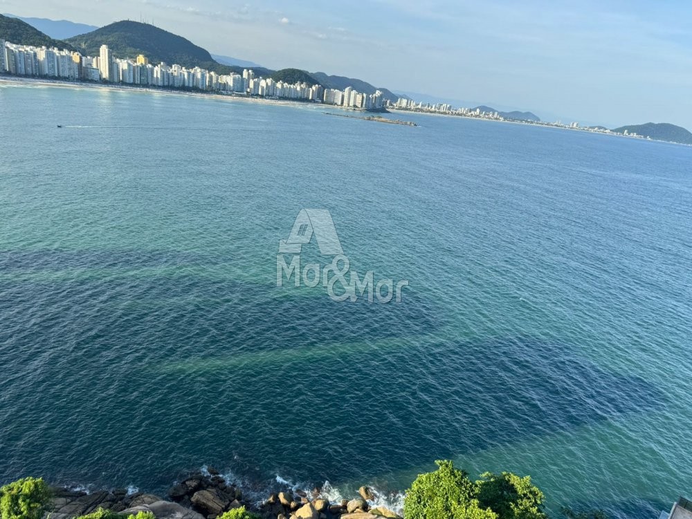 Apartamento  venda  no Jardim Astrias - Guaruj, SP. Imveis