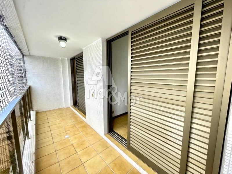 Apartamento  venda  no Pitangueiras - Guaruj, SP. Imveis