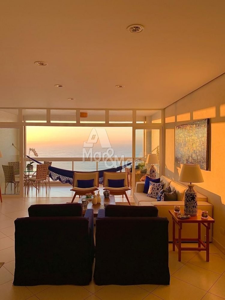 Apartamento  venda  no Pitangueiras - Guaruj, SP. Imveis