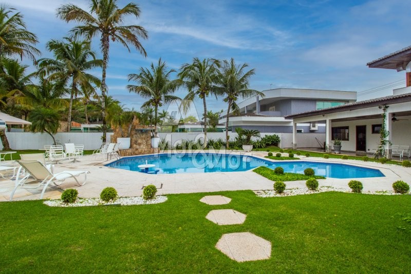 Casa em condomnio  venda  no Jardim Acapulco - Guaruj, SP. Imveis